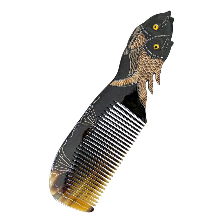 Horn Combs Made From High-Quality