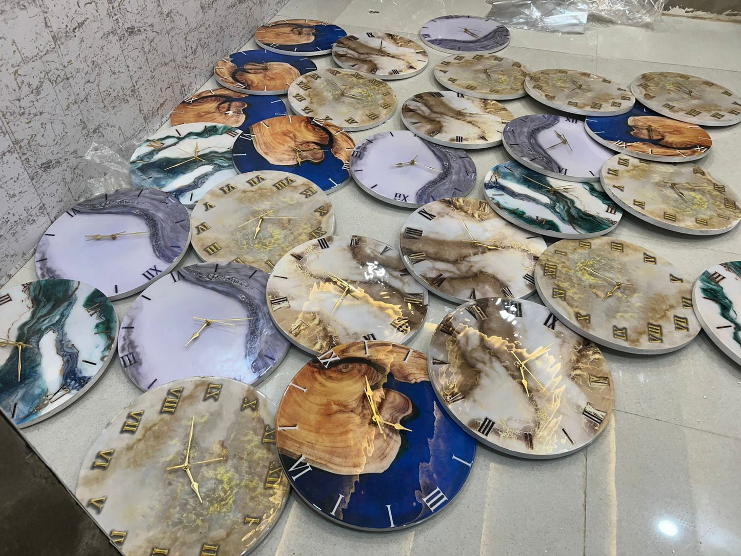Resin Serving Unique Clock
