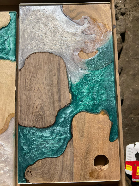 Wooden And Resin Chopping Stylish Board
