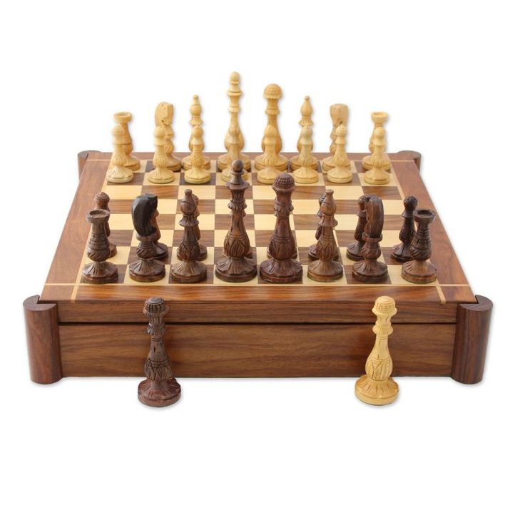 Wooden Chess Set Perfect For Players